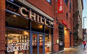 Ibis Manchester Centre 96 Portland Street